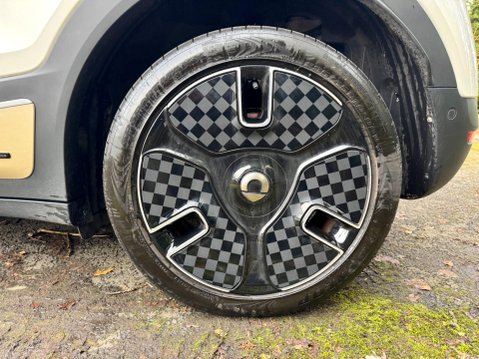 Smart #1 66kWh Launch Edition Auto 5dr 17