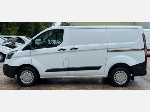 Ford Transit Custom 2.2 TDCi 270 Panel Van 5dr Diesel Manual L1 H2 (186 g/km, 98 bhp) 23