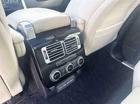 Land Rover Range Rover SDV8 VOGUE 60