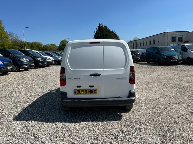Peugeot Partner SWB L1H1 (SOLD) Low Roof Professional Air Con Sensors EURO 6 NO VAT 7