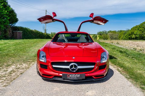 Mercedes-Benz SLS Coupe 17