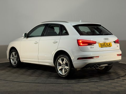 Audi Q3 TDI SE 9