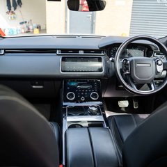 Land Rover Range Rover Velar 3.0 Range Rover Velar R-Dynamic S D300 Auto 4WD 5dr 2