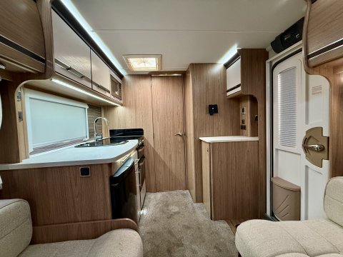 Coachman VIP 545/4 Sussex Chanctonbury Special Edition 31