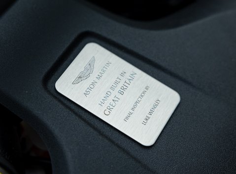 Aston Martin DB11 V8 VOLANTE 41