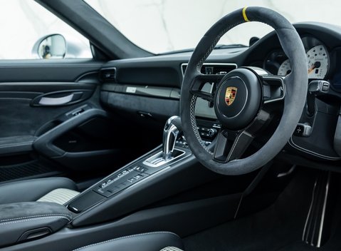 Porsche 911 GT3 RS Weissach (991.2) 10