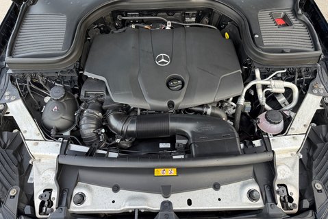 Mercedes-Benz GLC GLC 220 D 4MATIC AMG LINE PREMIUM - TWO OWNERS - PANORAMIC SUNROOF 57