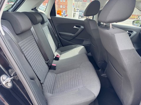 Volkswagen Polo SEL TSI 11