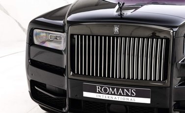 Rolls-Royce Cullinan V12 25