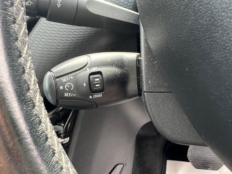 Peugeot 2008 1.2 PureTech Allure EAT Euro 6 (s/s) 5dr 23