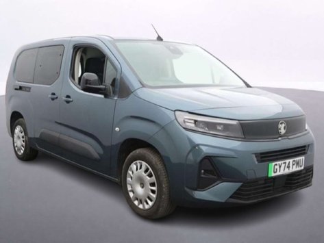 Vauxhall Combo Life 52kWh Design XL MPV 5dr Electric Auto (7.4kW Charger) (136 ps)
