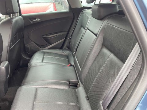 Vauxhall Astra 1.6 Astra Elite Auto 5dr 46