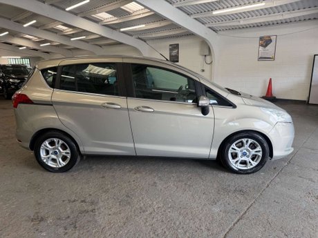 Ford B-Max 1.5 TDCi Zetec Euro 5 5dr 8
