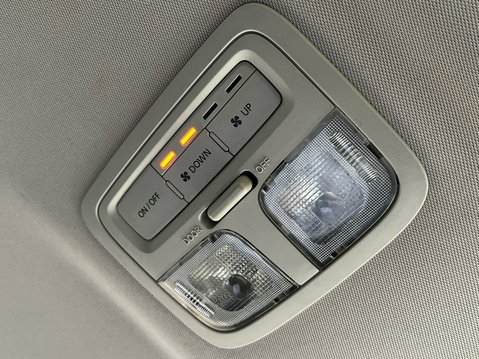 Mitsubishi Shogun Sport DI-D 4 37