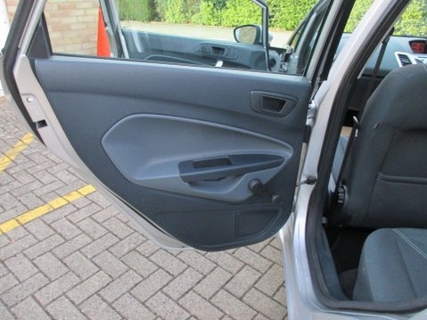 Ford Fiesta 1.4 Zetec 5dr 34