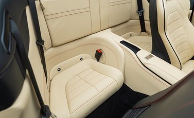 Ferrari California T HANDLING SPECIALE 19