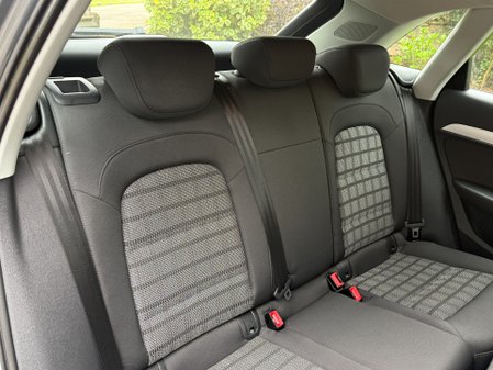 Audi Q3 TDI QUATTRO SE 39