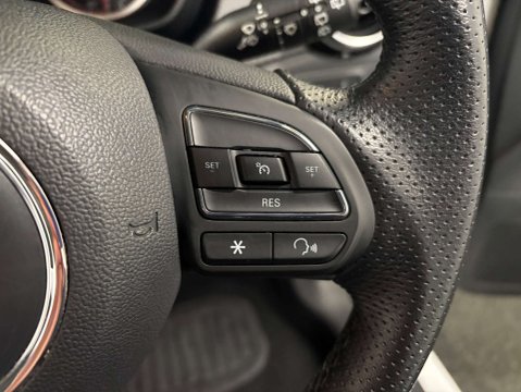 MG MG3 1.5 MG3 Exclusive Nav VTi-Tech 5dr 17