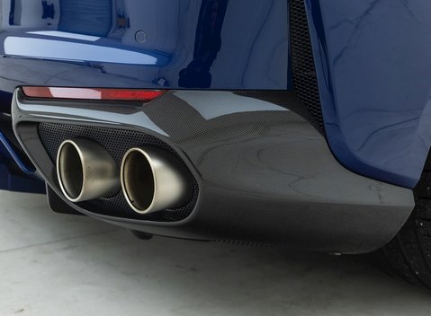 Ferrari 812 Superfast 29