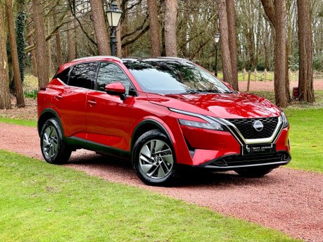 Nissan Qashqai DIG-T ACENTA PREMIUM DCT MHEV 5