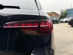 Audi A4 2.0 TFSI 40 Black Edition Estate 5dr Petrol S Tronic Euro 6 (s/s) (204 ps) 19