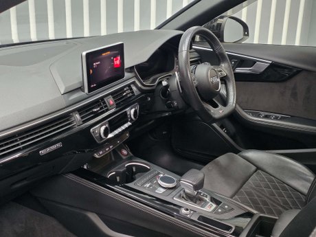 Audi RS4 2.9 TFSI V6 Sport Edition Estate 5dr Petrol Tiptronic quattro Euro 6 (s/s) 8
