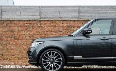 Land Rover Range Rover 3.0 TDV6 Vogue SE 23