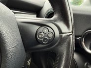 Mini Hatch COOPER S 16