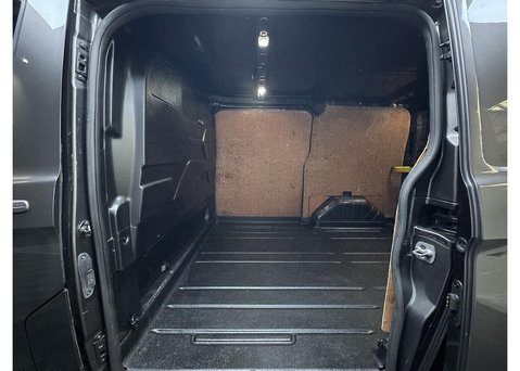 Ford Transit Custom 2.0 280 EcoBlue Limited Panel Van 5dr Diesel Manual L1 H1 Euro 6 (s/s) (130 42