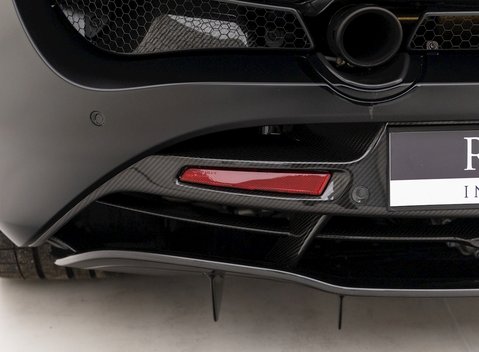 McLaren 720S Performance 31