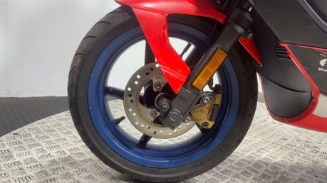 Aprilia SR 50 2001 SPARES OR REPAIR RUNNING 50CC PROJECT 15