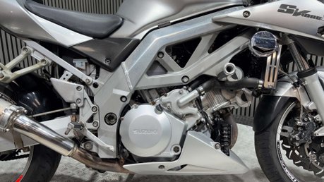 Suzuki SV1000 34k 2004 GOOD RUNNING 1000CC V TWIN PROJECT BIKE 12