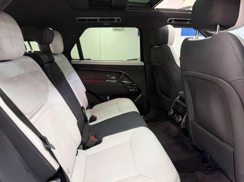 Land Rover Range Rover Sport 4.4 P530 V8 First Edition SUV 5dr Petrol Auto 4WD Euro 6 (s/s) (530 ps) 55