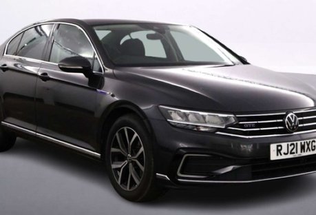 Volkswagen Passat 1.4 TSI 13kWh GTE Saloon 4dr Petrol Plug-in Hybrid DSG Euro 6 (s/s) (218 ps