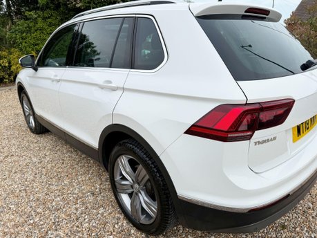 Volkswagen Tiguan 2.0 TDI SEL DSG 4Motion Euro 6 (s/s) 5dr 12