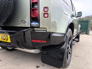 Land Rover Defender 110 D250 Hard Top SE MHEV - No VAT 24