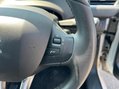 Peugeot 208 1.2 VTi Style Euro 5 3dr 22