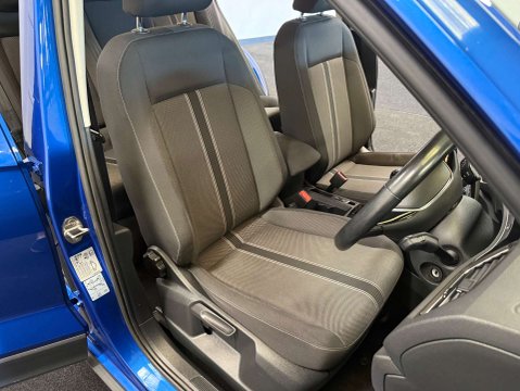 Volkswagen T-Roc 1.0 T-Roc SE TSi 5dr 21