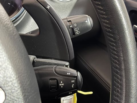 Peugeot 3008 E-HDI ALLURE 30