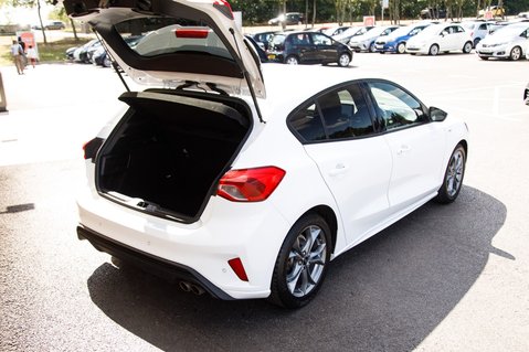 Ford Focus ST-LINE 36