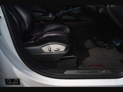 Porsche Cayenne 72