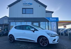 Renault Clio ICONIC 0.9 TCE 5 DOOR 2