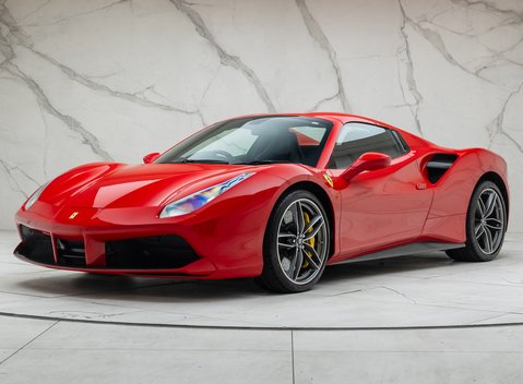 Ferrari 488 SPIDER 5