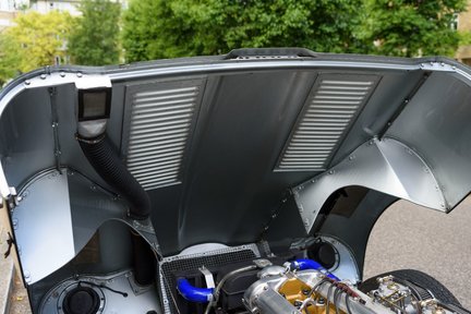 Jaguar E-Type 3.8 Semi Lightweight 38