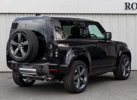 Land Rover Defender 90 V8 7