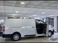 Vauxhall Vivaro 2.0 Turbo D 3100 Dynamic L2 H1 Euro 6 (s/s) 6dr 46