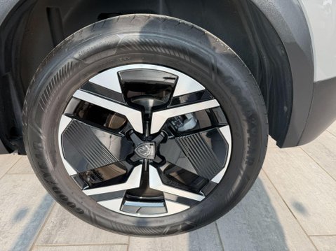 Peugeot 2008 1.2 PureTech GT EAT Euro 6 (s/s) 5dr 13