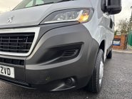 Peugeot Boxer 333 L1 H1 120 ps BlueHdi Professional - Sat Nav & Air Con 20