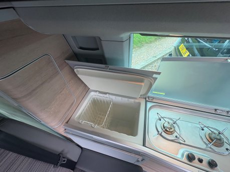 Volkswagen California Coast 25