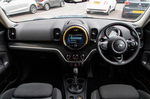 Mini Countryman COOPER S 3